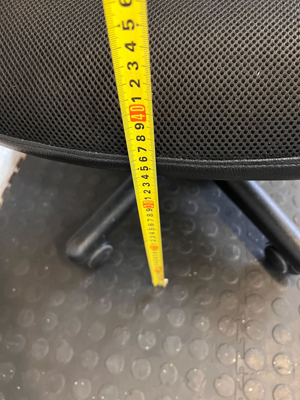 Pre-Loved Black High-Back Office Chair - Hydraulics Dos Not Work