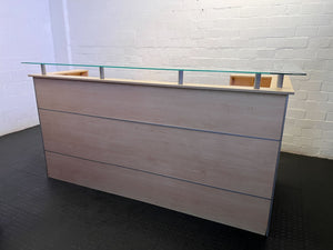Modern L-Shaped Reception Desk with Glass Top & Mobile Pedestal