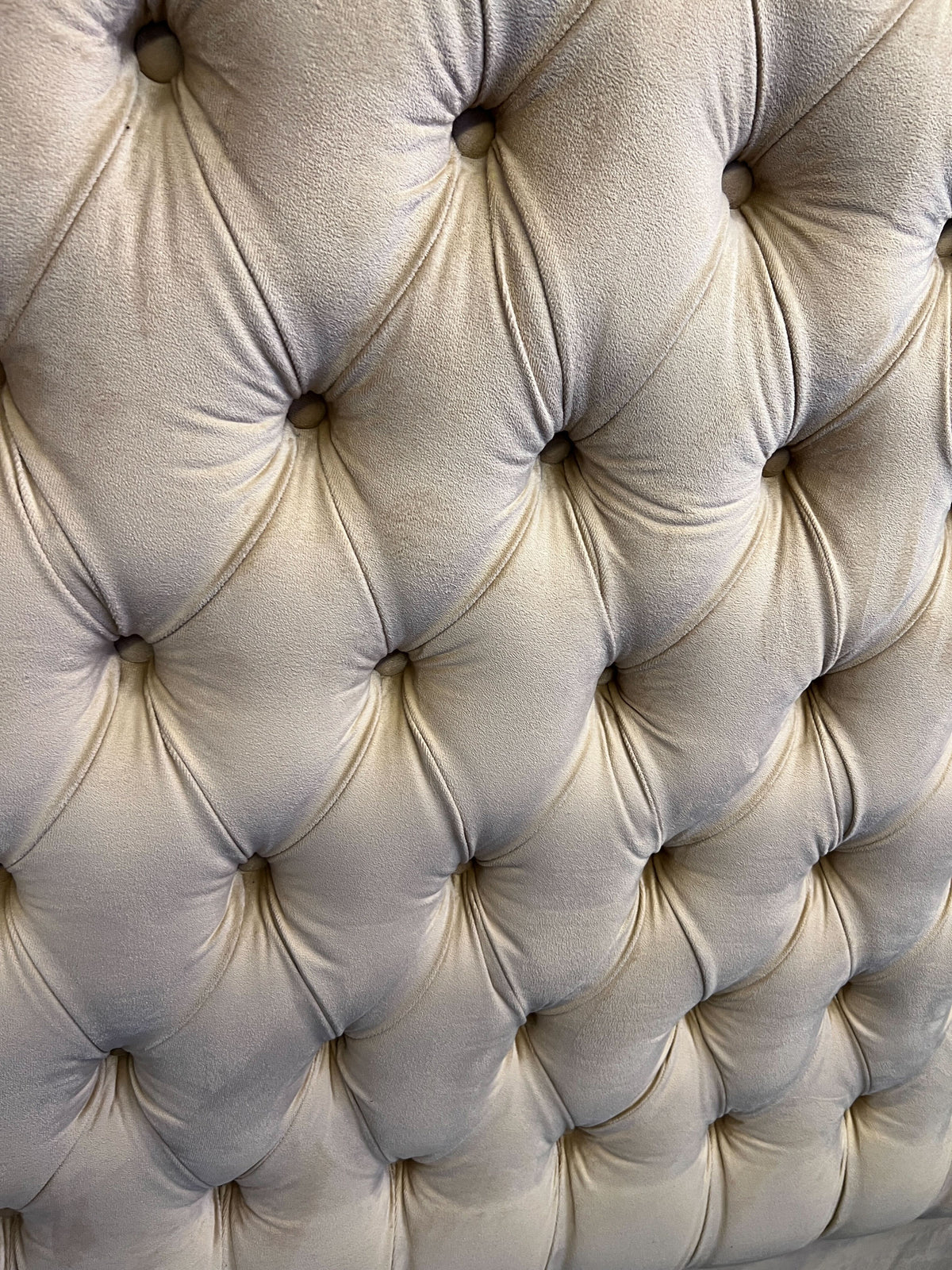Elegant Beige Velvet Tufted Headboard - Queen/King Size