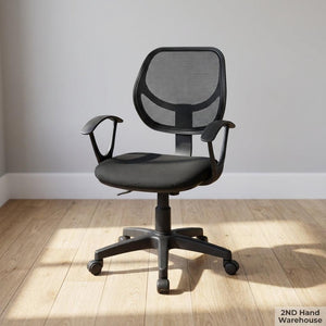 Comfortable Black Mesh Office Chair with Armrests
