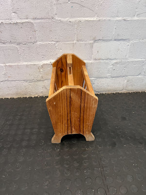 Charming Vintage Wooden Magazine Rack with Handle