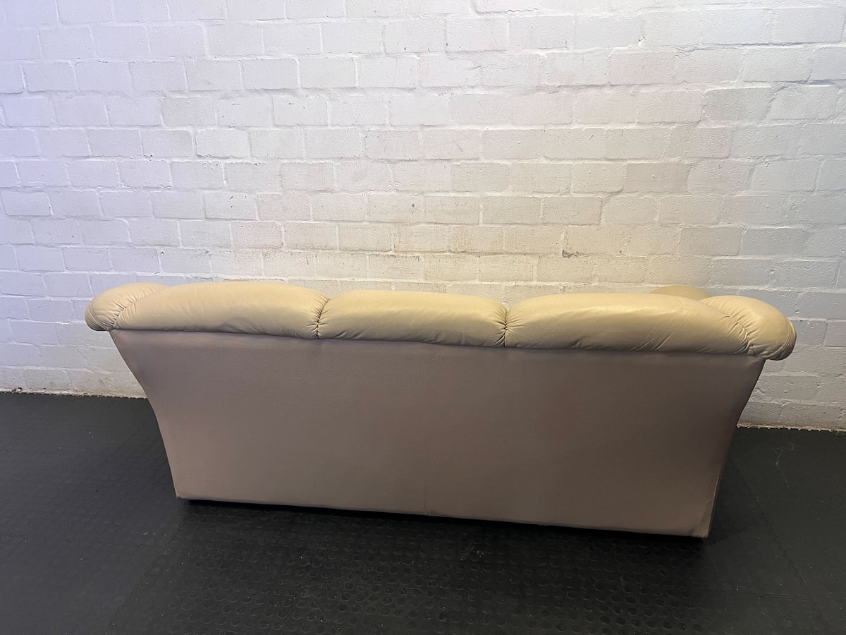 Comfortable 3-Seater Cream Leather Sofa
