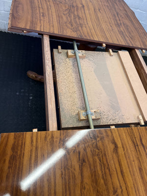 Elegant Oval Double Pedestal Dining Table - Classic Wood Finish