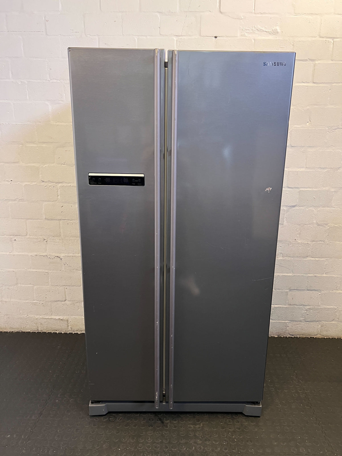 Samsung Side-by-Side Fridge Freezer -Not getting cold