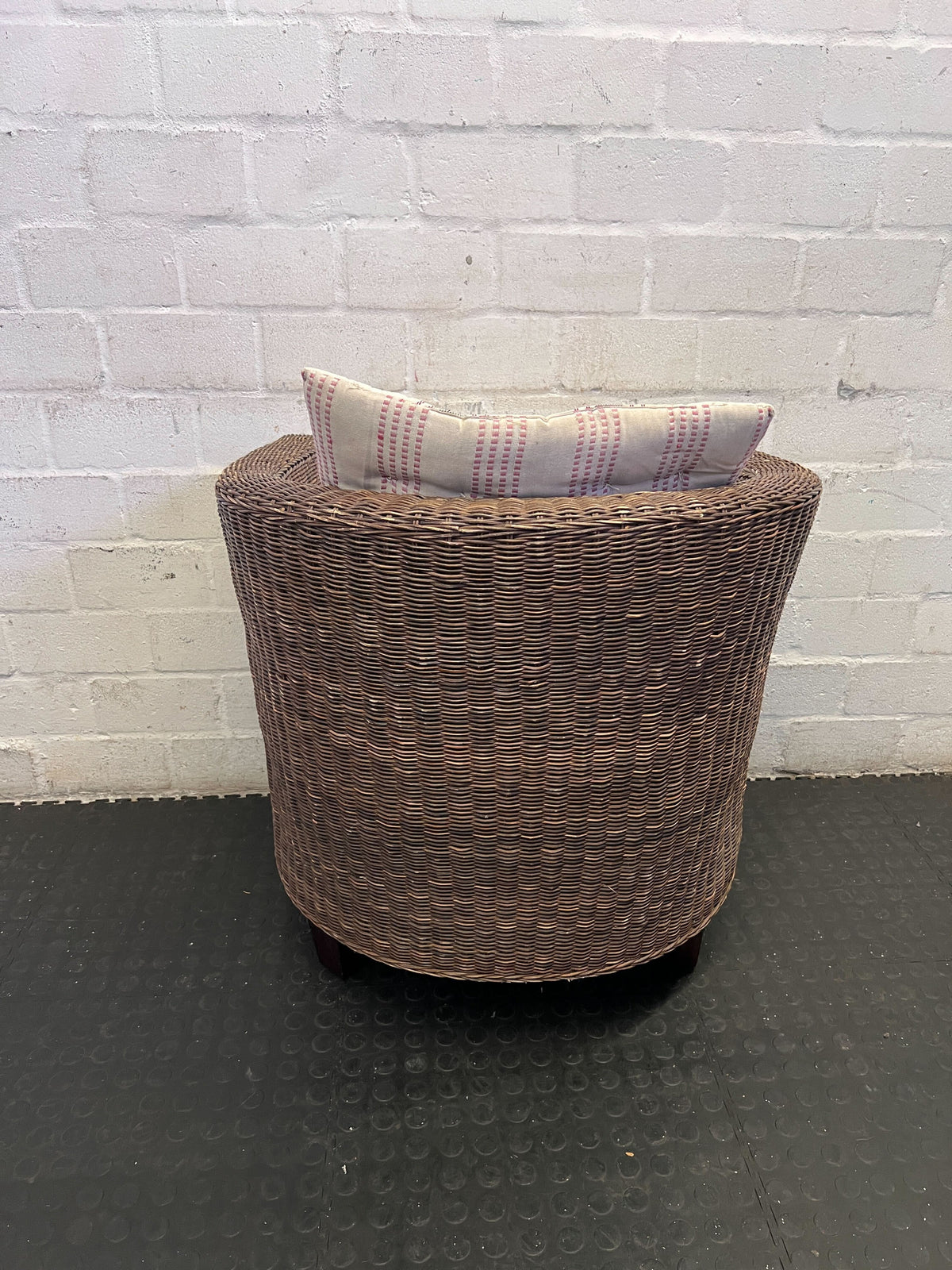 Vintage-Style Wicker Armchair with French Garden Cushion