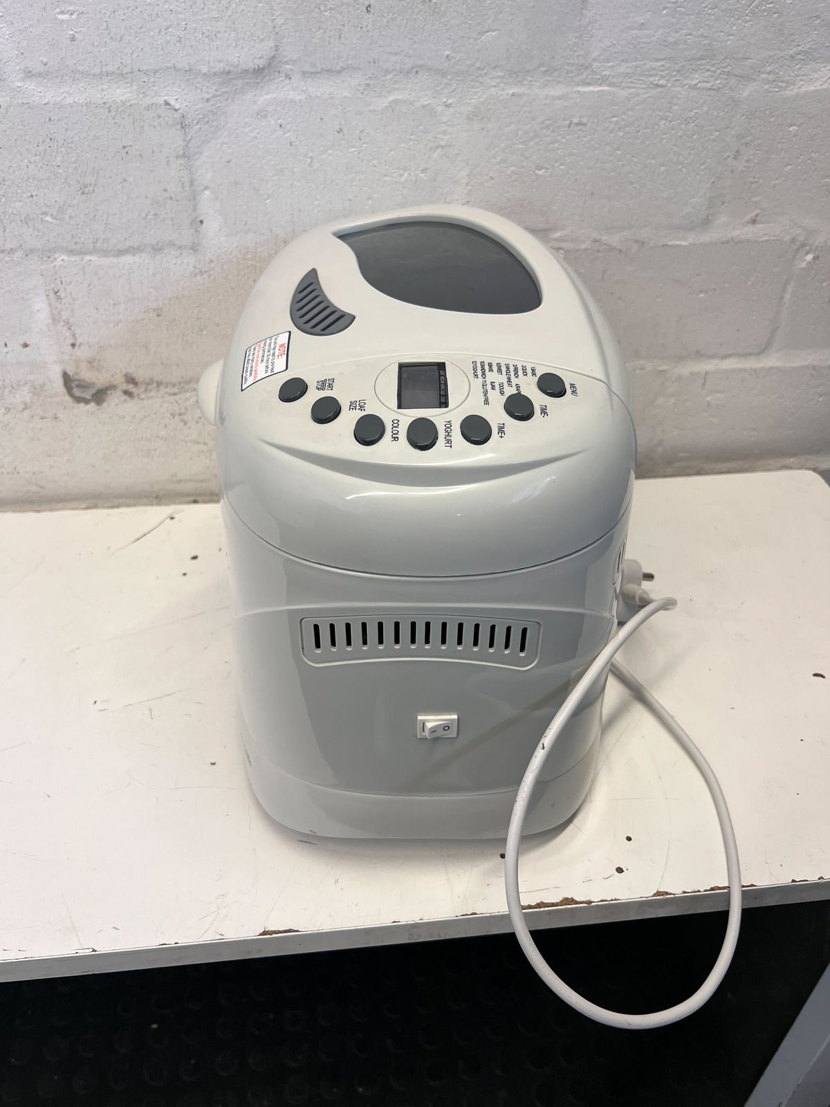 Russell Hobbs Automatic Bread Maker - Fresh Homemade Loaves!