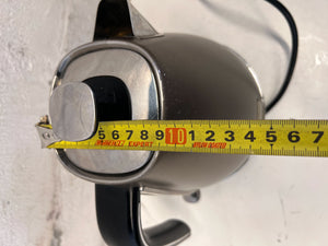 De'Longhi Modern Bronze Electric Kettle - Pre-Loved Kitchen Essential