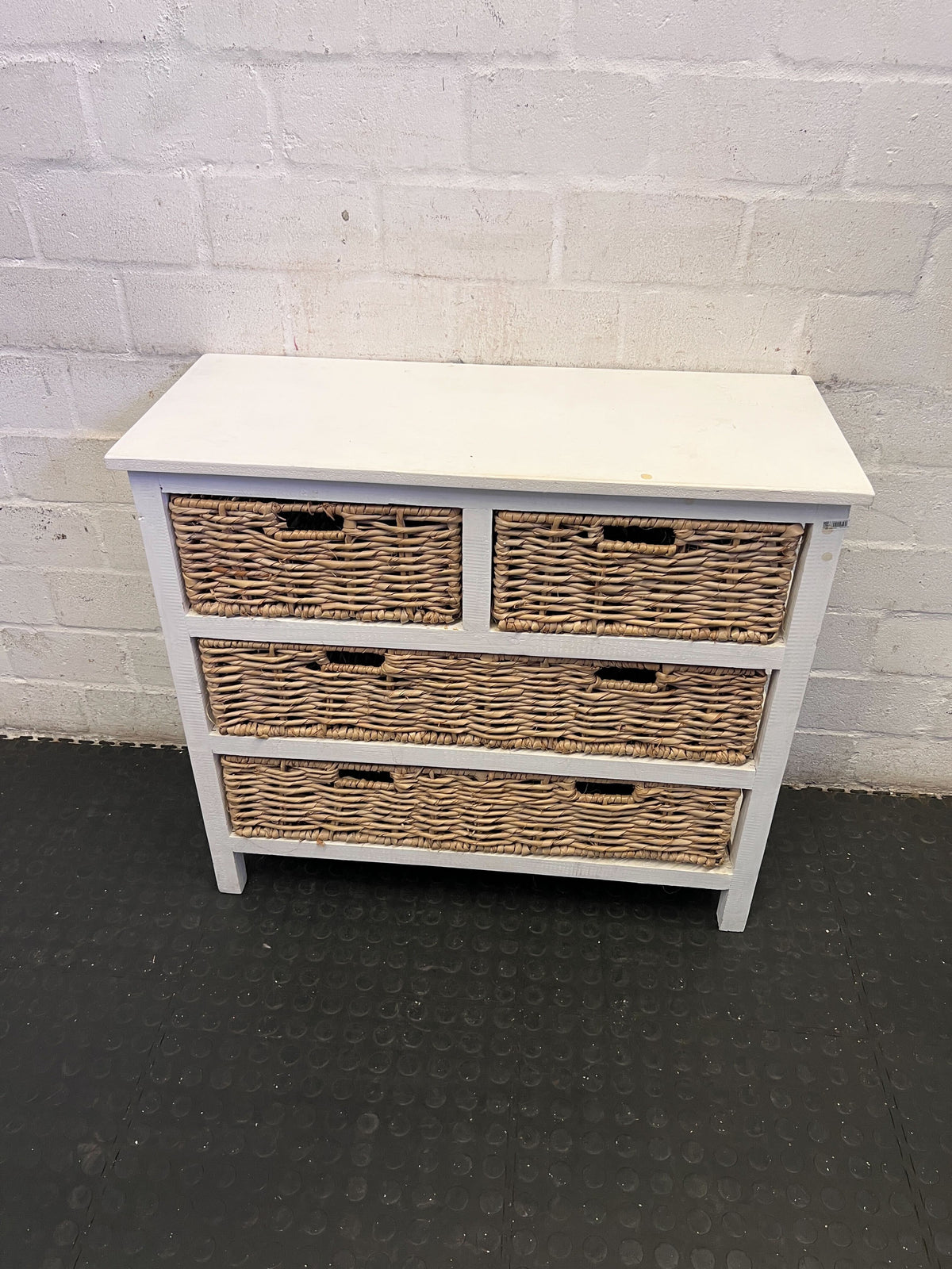 Charming White Wicker Basket Storage Chest