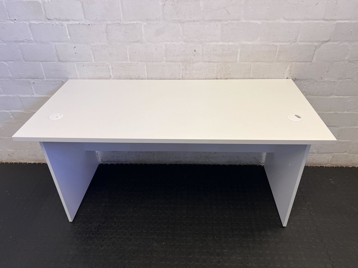 Sleek White Office Desk with Cable Management