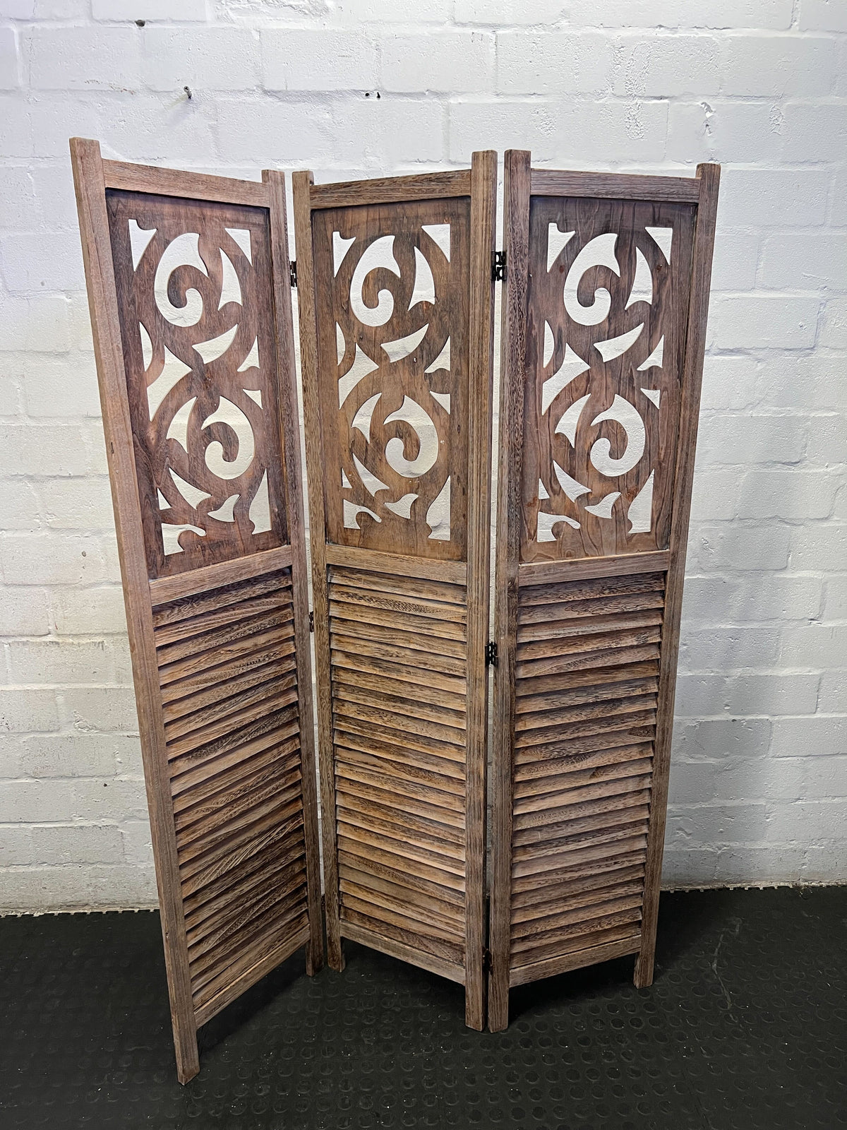Decorative Carved Wooden Room Divider Panel