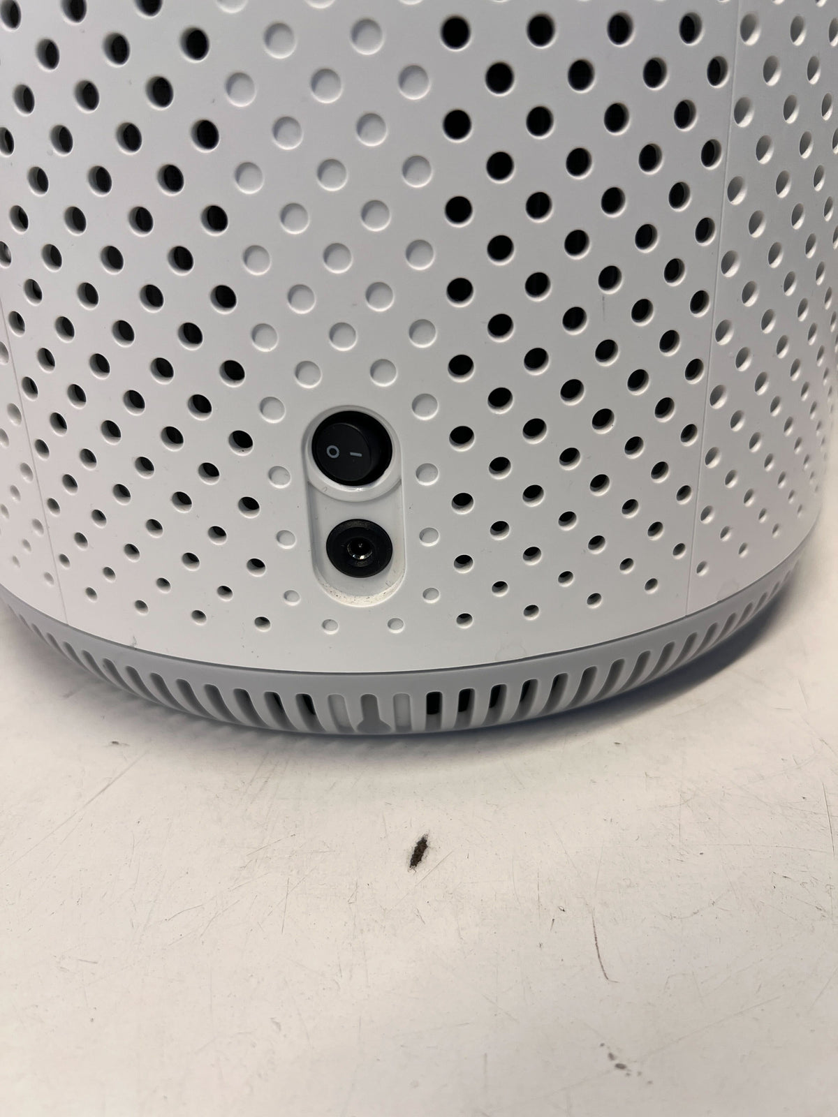 Philips Compact Air Purifier for Fresh Home Air