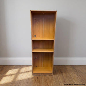 Versatile 3-Tier Light Wood Effect Bookshelf