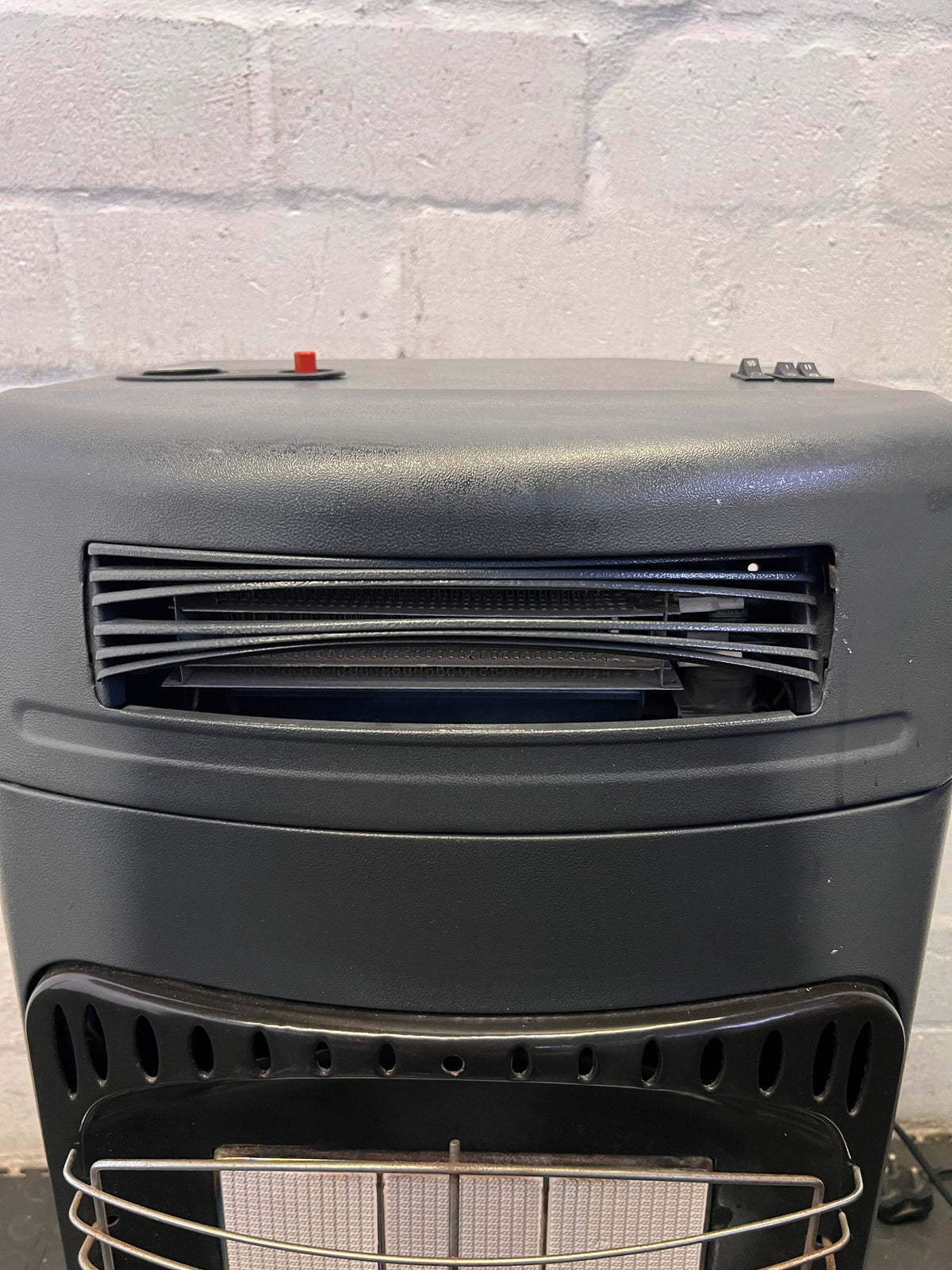 Russell Hobbs Portable Electric and Gas Heater - Instant Warmth