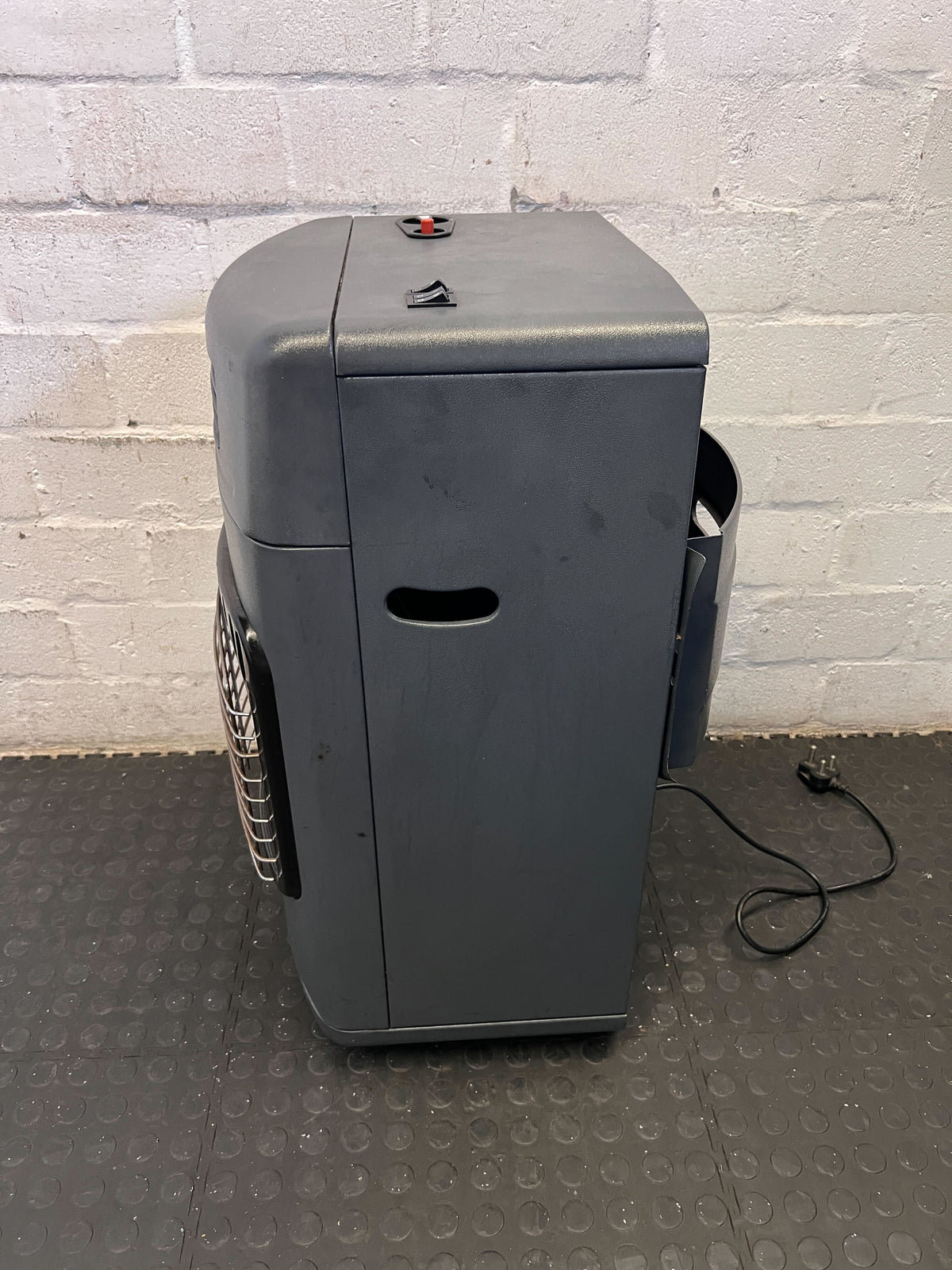 Russell Hobbs Portable Electric and Gas Heater - Instant Warmth