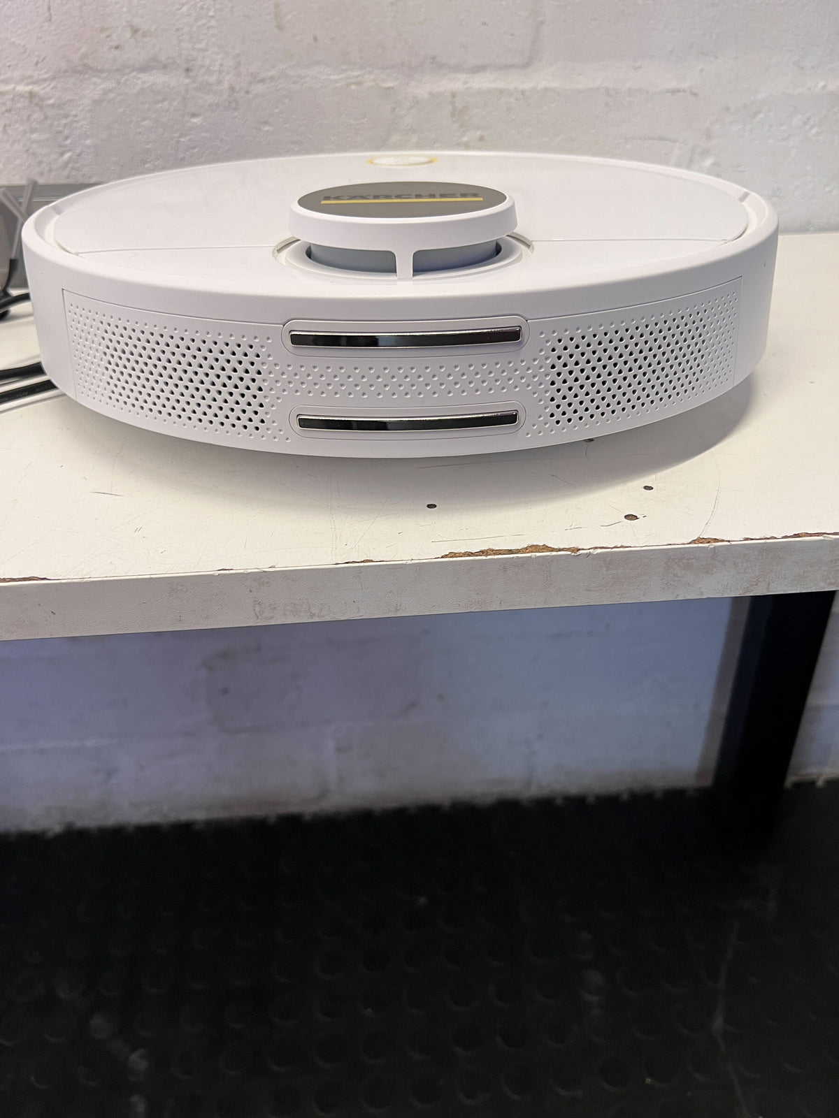 Karcher RCV 3 Smart Robot Vacuum with Dock & Accessories - 2ndhandwarehouse.com