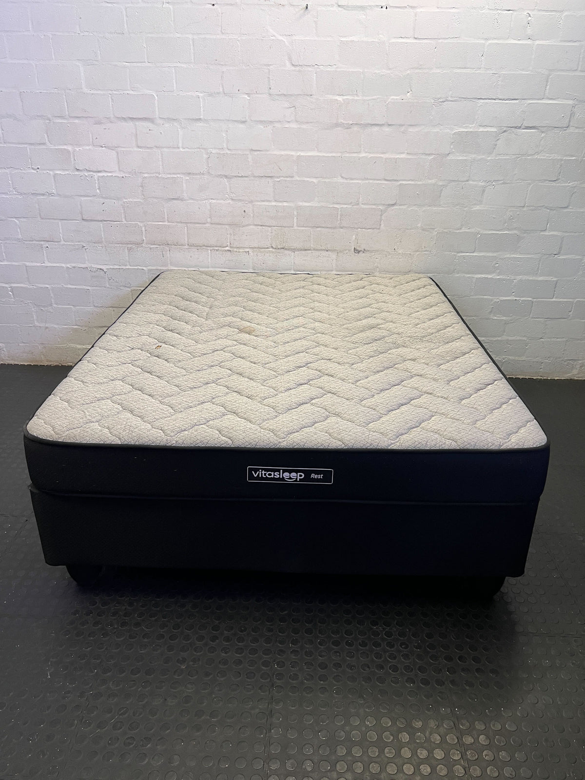 Vitaleep Rest Queen Size Mattress & Base Set