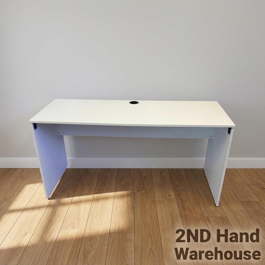 Sleek White Home Office Desk with Cable Management