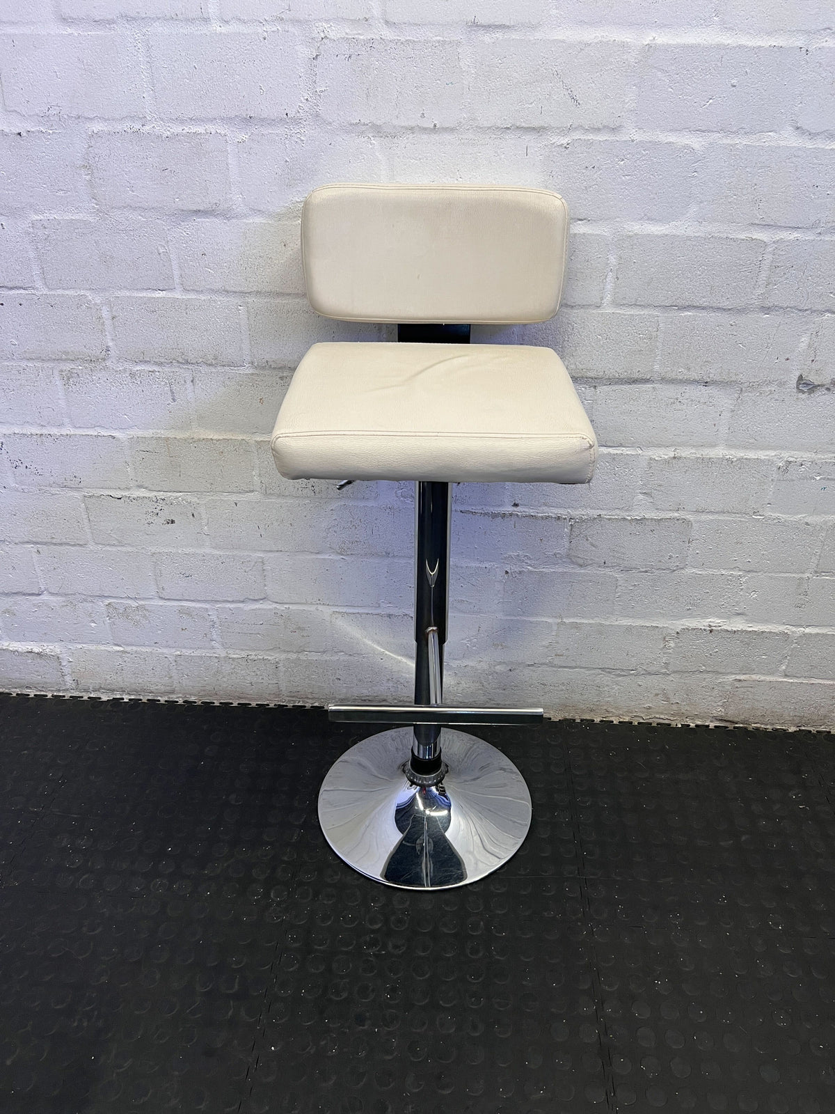 Stylish Adjustable Bar Stool - Cream & Chrome ✨