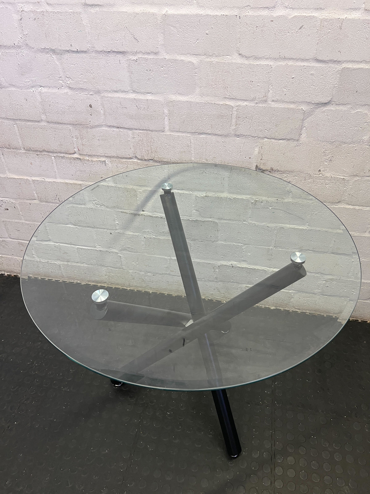 Modern Round Glass Top Coffee / Side Table with Black Metal Base