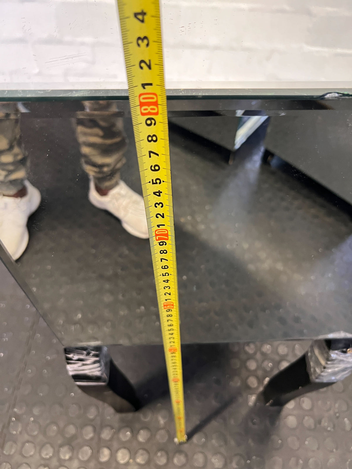 Damaged the mirror and two legs-Glamorous Mirrored Dressing Table / Small Desk with Crystal Knobs with damage