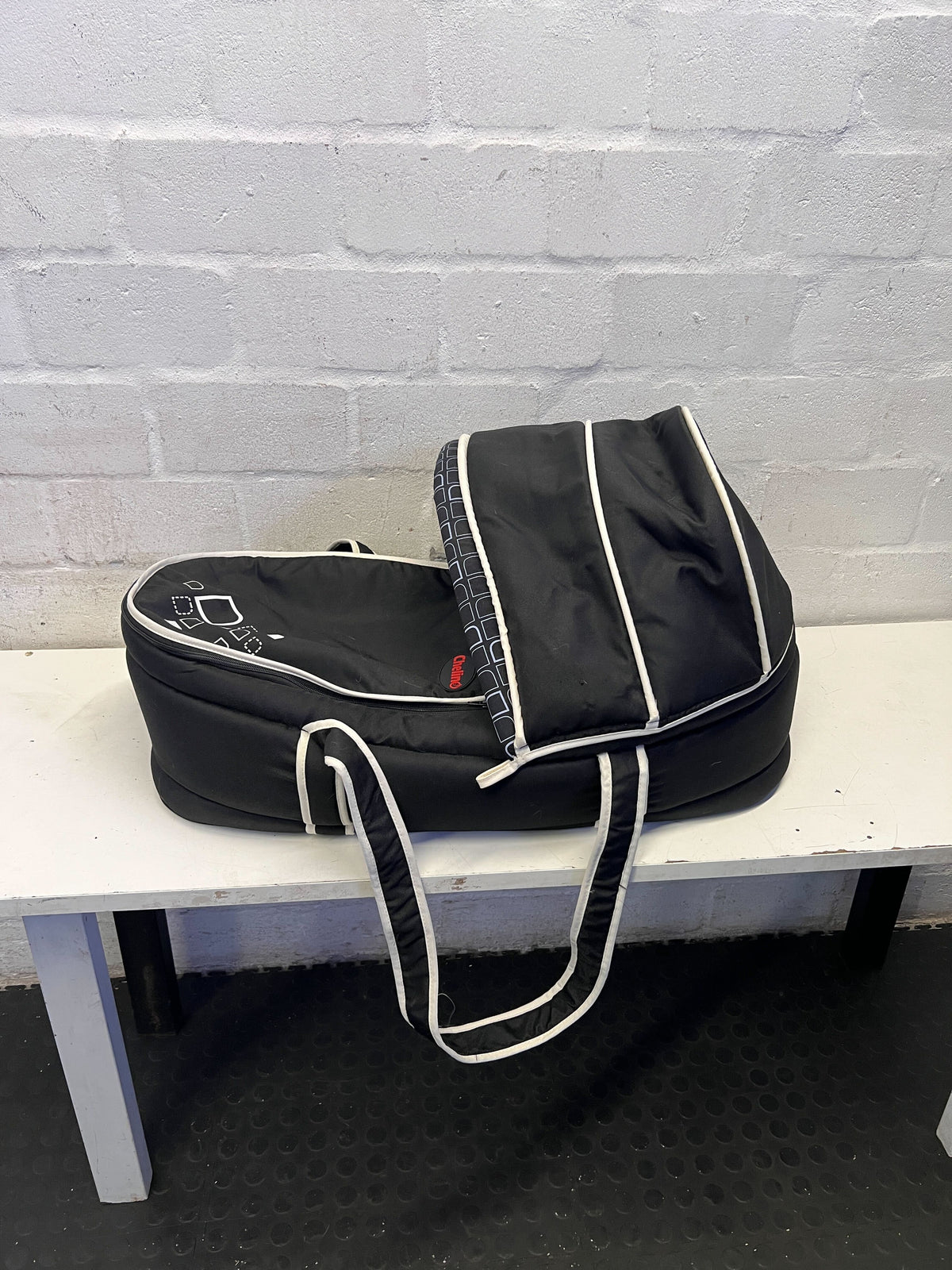 Cozy & Portable Baby Bassinet - Black with White Trim