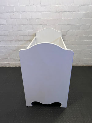 Classic White Baby Crib with Storage Drawer