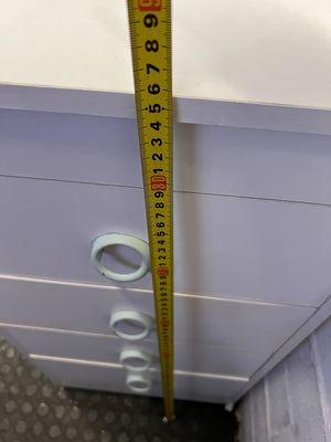 Chic Pale Grey 4-Drawer Dresser