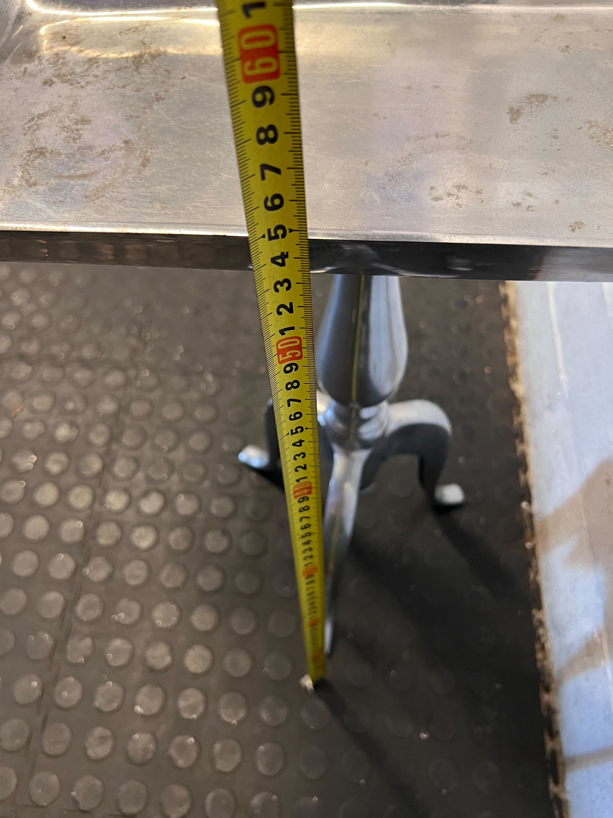 Elegant Silver Metal Pedestal Tray Table