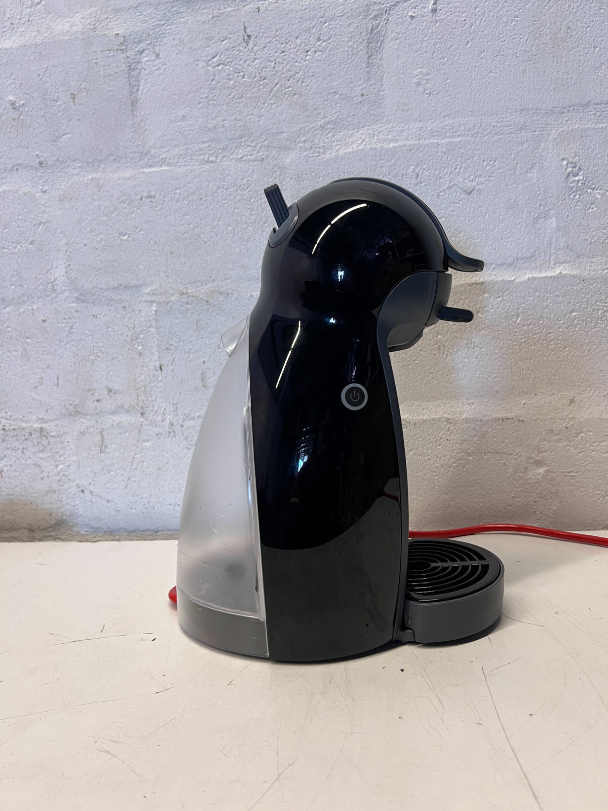 Nescafé Dolce Gusto Capsule Coffee Machine - Black