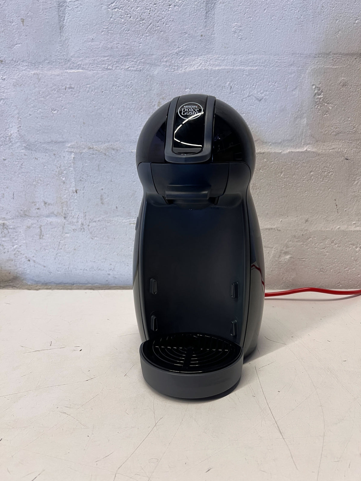 Nescafé Dolce Gusto Capsule Coffee Machine - Black