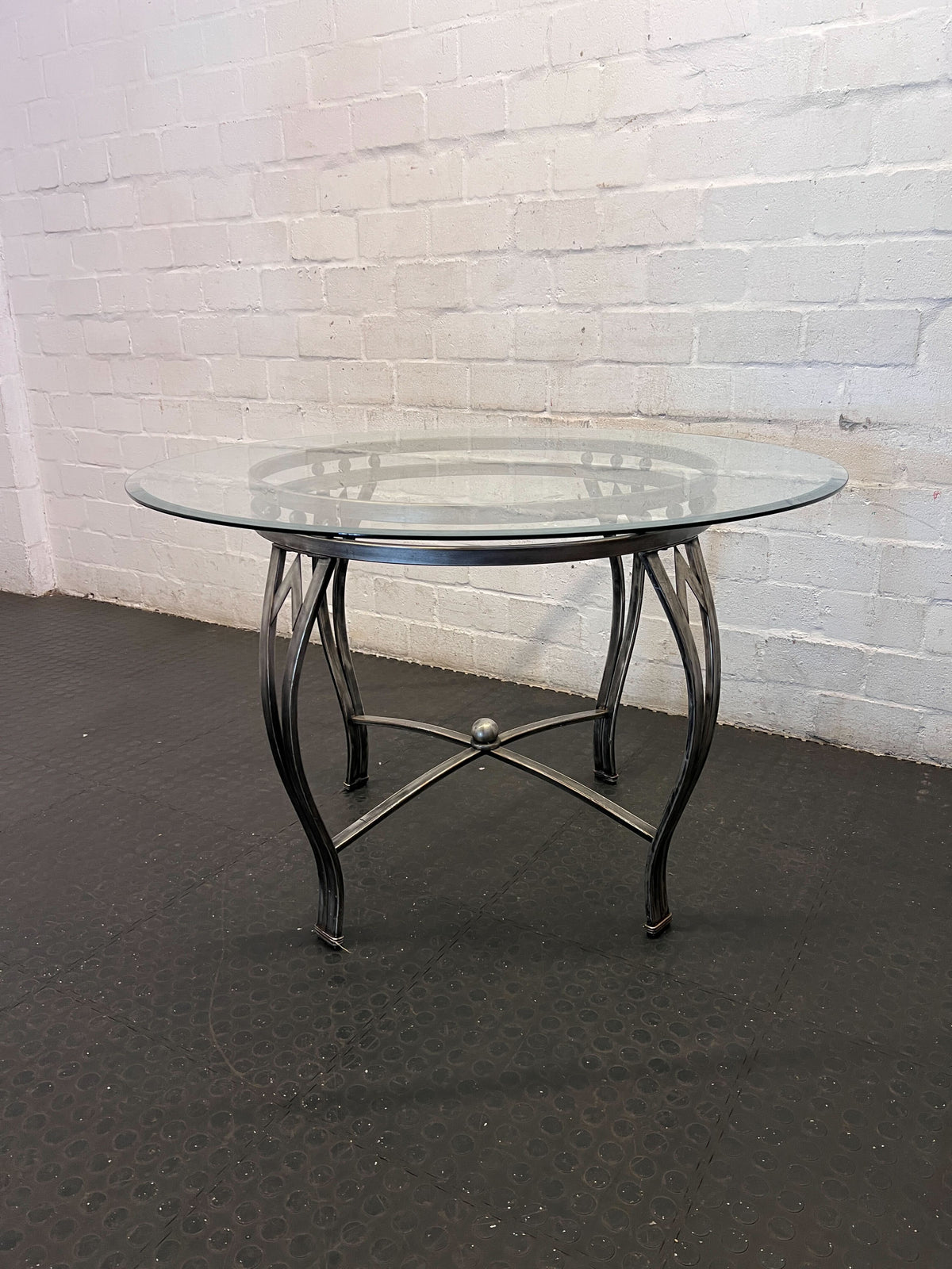 Elegant Round Glass Top Dining Table with Metal Base