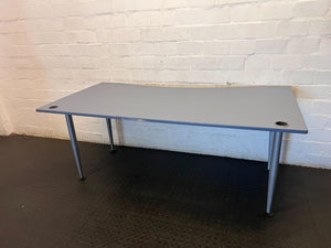 Modern Grey Ergonomic Office Desk with Cable Management - 2ndhandwarehouse.com