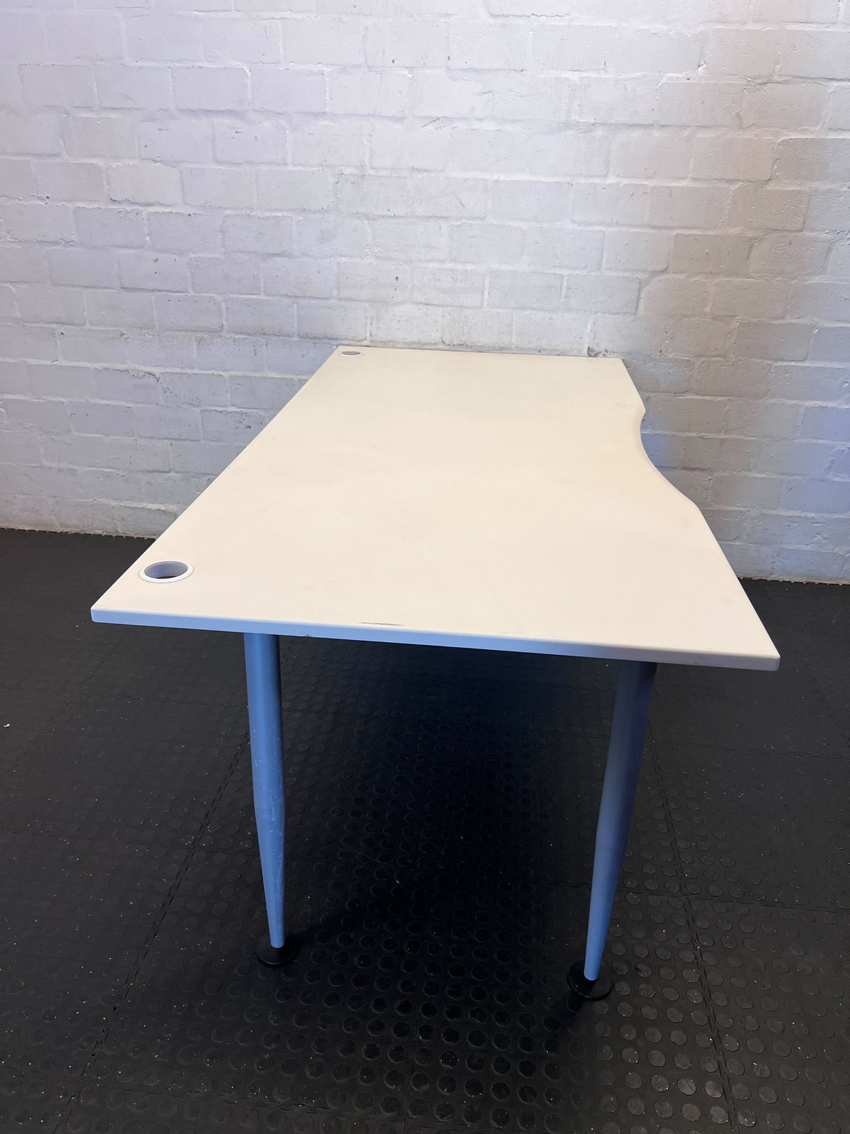 Versatile Light-Top Office Desk with Grey Legs - 2ndhandwarehouse.com