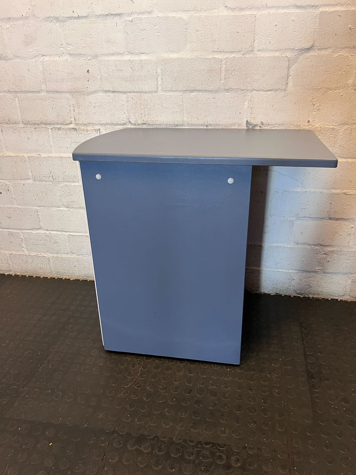 Compact Grey Mobile 3-Drawer Filing Cabinet - 2ndhandwarehouse.com