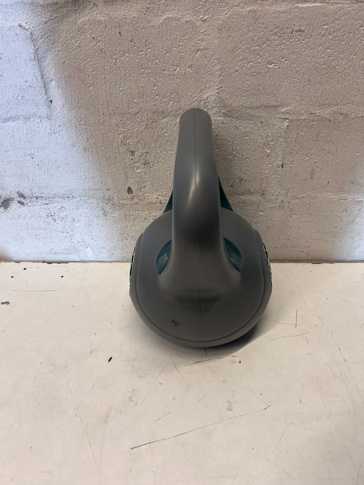 Dynamic Duo: Grey & Teal 10 KG Kettlebell for Strength Training - 2ndhandwarehouse.com