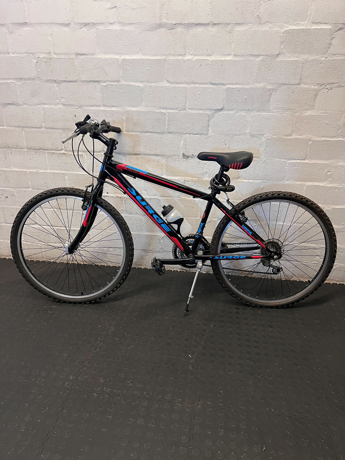 SURGE Mountain Bike - Black, Red & Blue with Bottle Holder - 2ndhandwarehouse.com