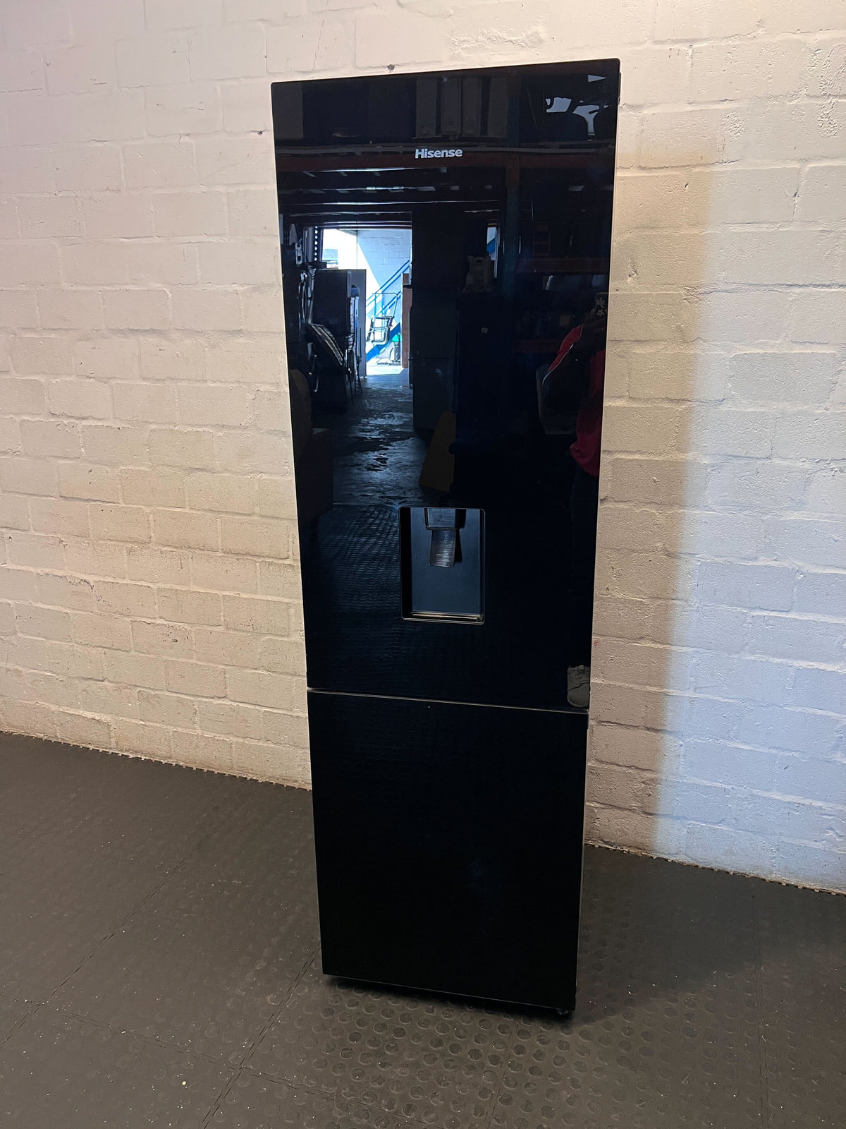 Hisense Tall Black Fridge Freezer with Water Dispenser