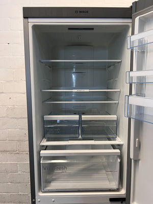 Sleek Stainless Steel Fridge-Freezer Combo - 2ndhandwarehouse.com