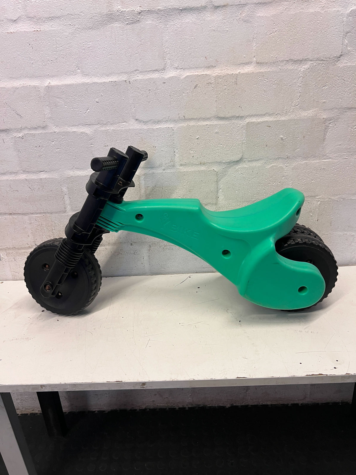 Toddler Green Balance Bike Ride-On Toy - 2ndhandwarehouse.com