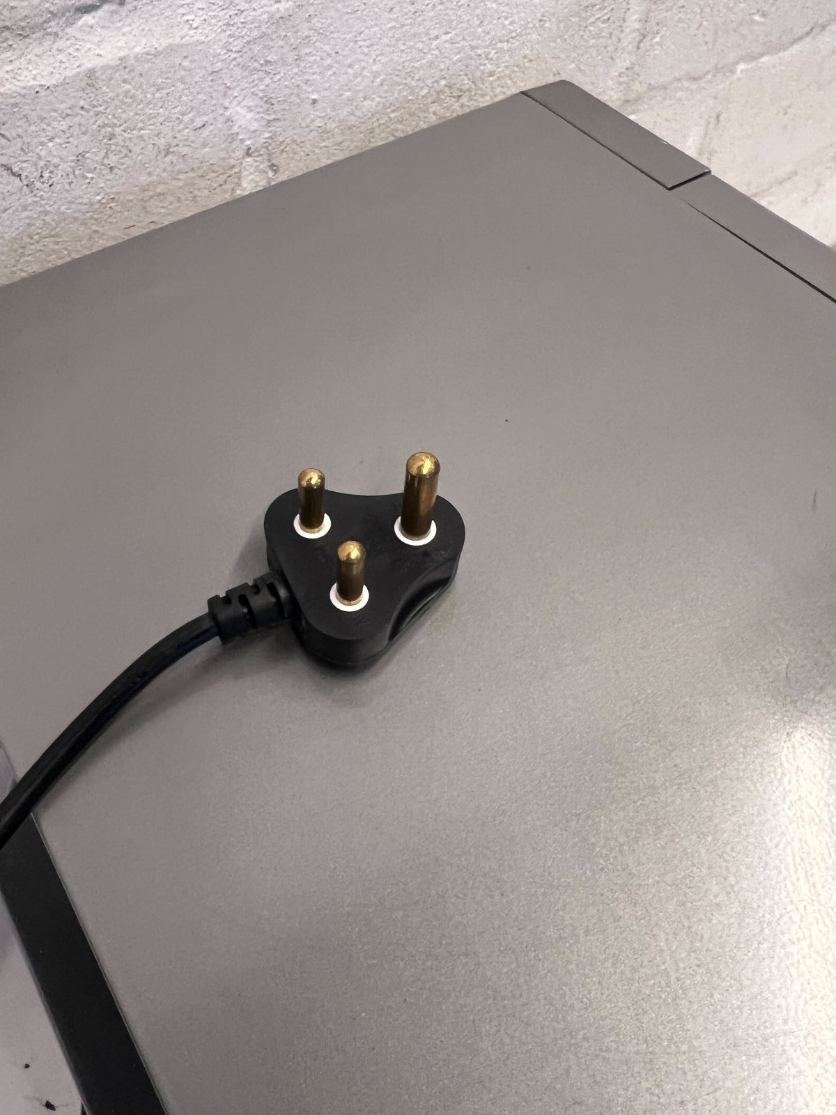 Samsung Silver Digital Microwave Oven - Excellent Condition! - 2ndhandwarehouse.com