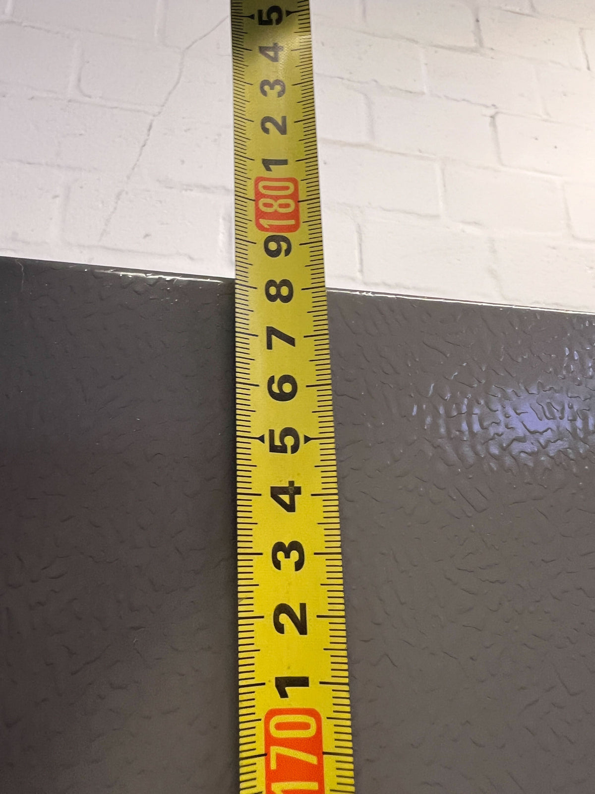 Hisense Silver Fridge Freezer - Modern Bottom Freezer - 2ndhandwarehouse.com