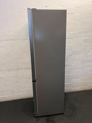 Hisense Silver Fridge Freezer - Modern Bottom Freezer - 2ndhandwarehouse.com