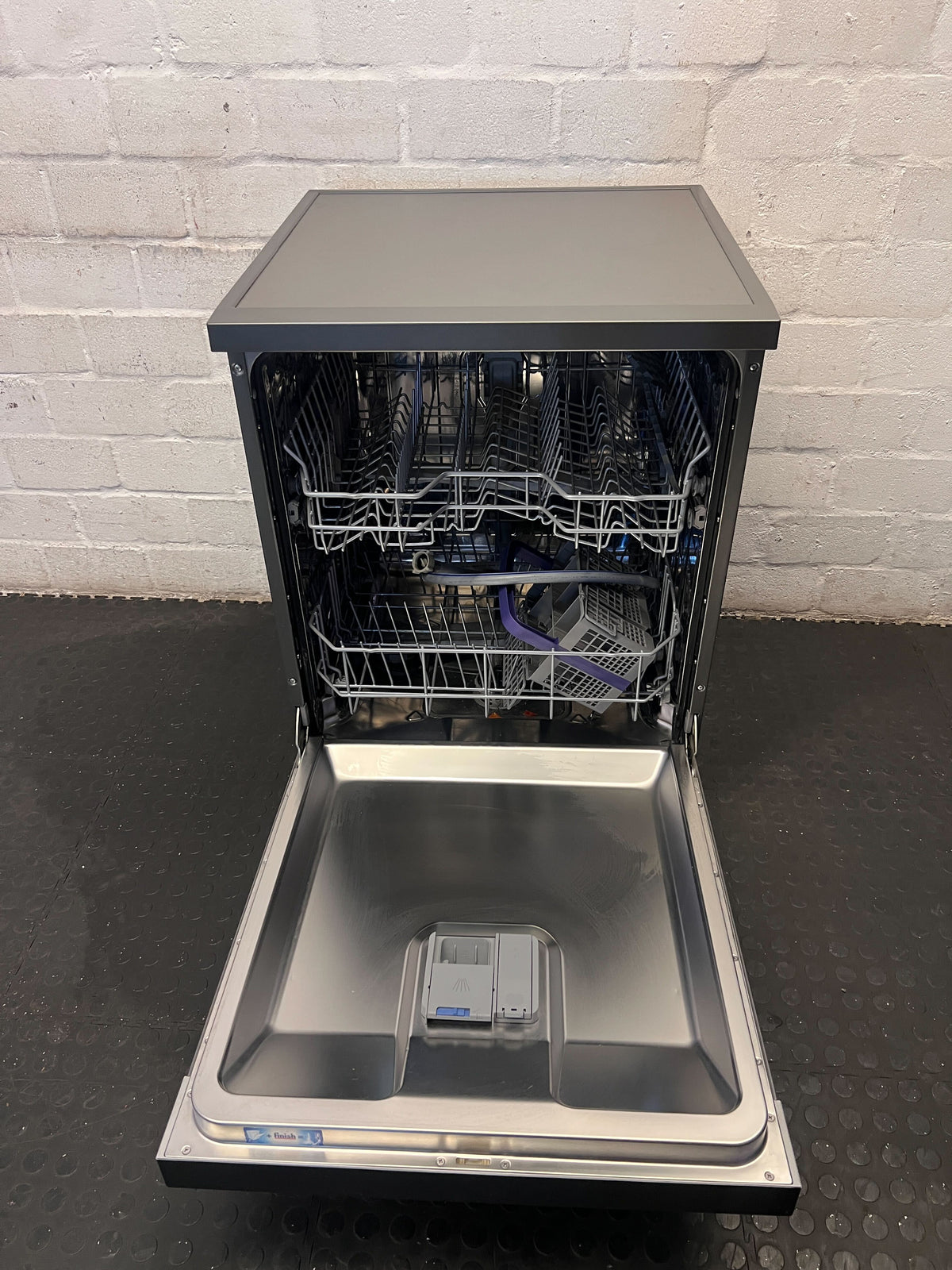 Defy Freestanding Dishwasher - Sleek Grey Efficiency for Your Kitchen - 2ndhandwarehouse.com