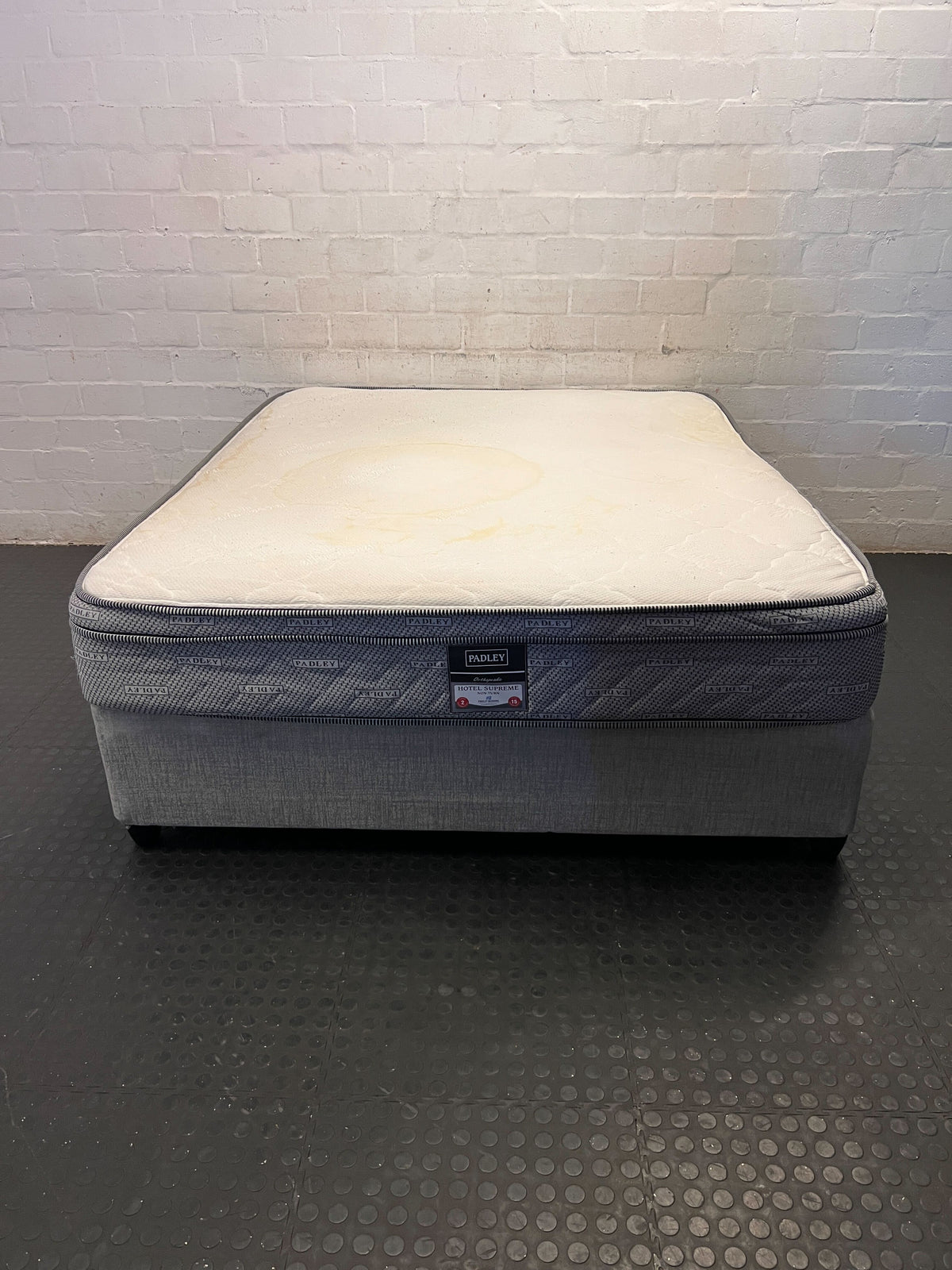 Padley Mattress & Base Set - Affordable Sleep Solution - Fair used - 2ndhandwarehouse.com