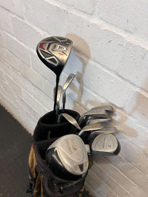 Complete Golf Club Set with Carry Bag - 2ndhandwarehouse.com