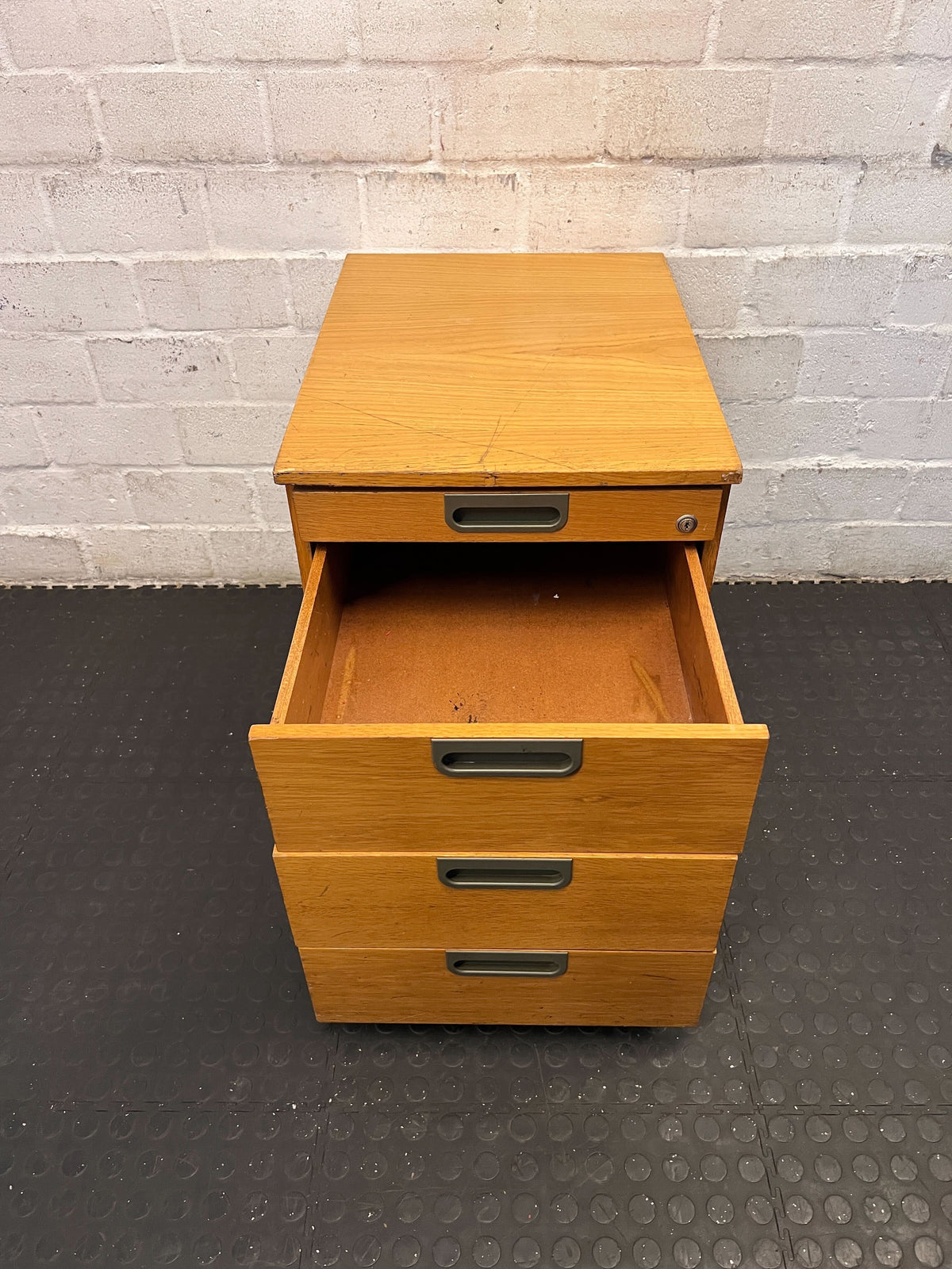Mobile 3-Drawer Wood Office Pedestal with Lock - 2ndhandwarehouse.com