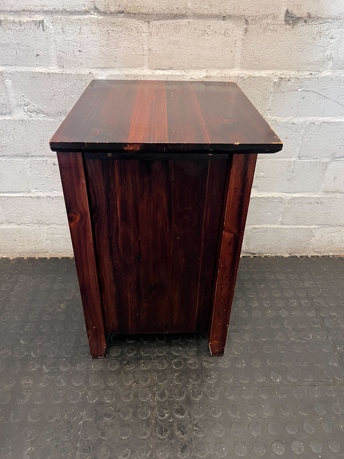Compact Dark Wood Bedside Table with Shelf & Drawers - Fair used - 2ndhandwarehouse.com