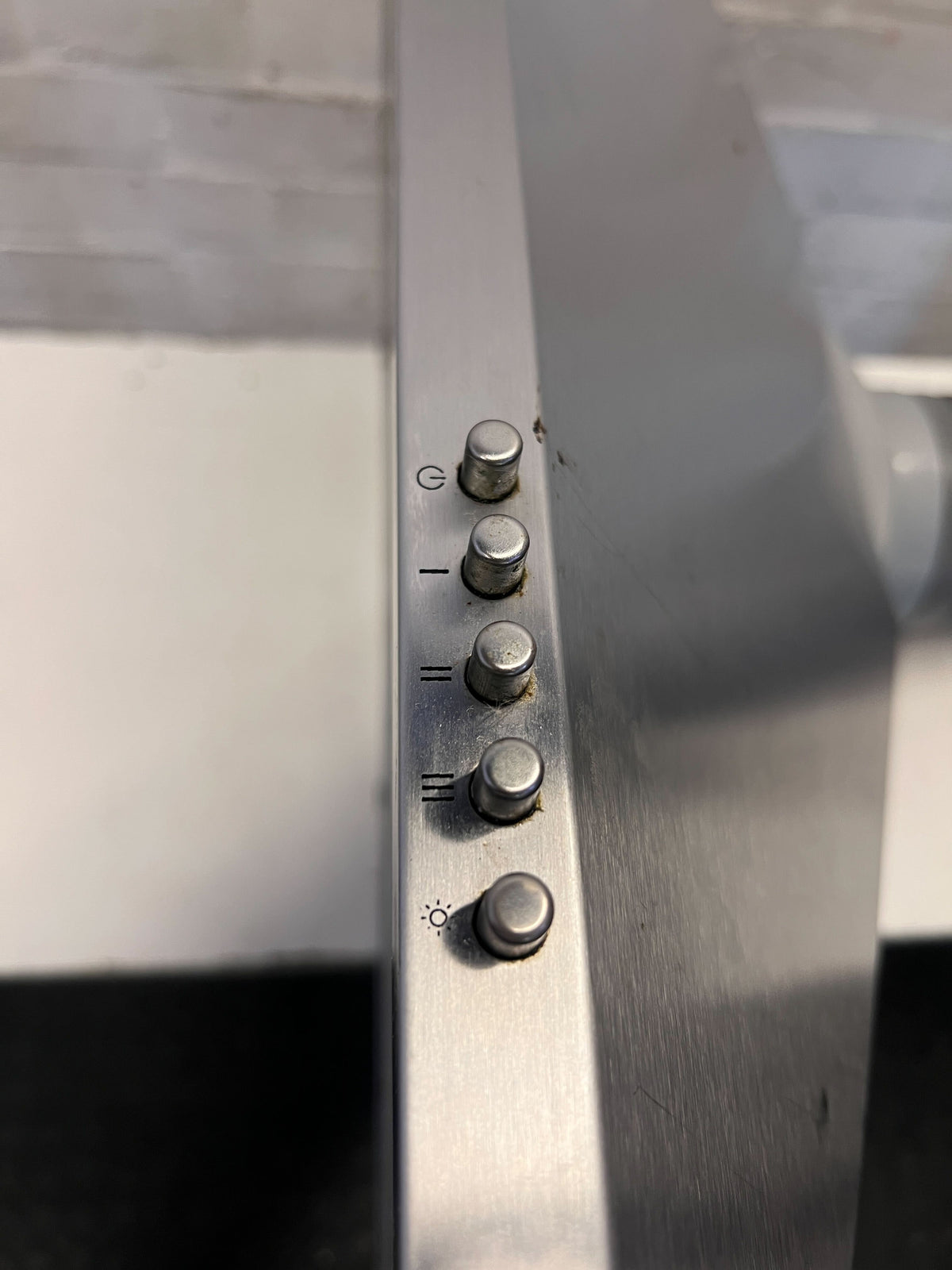 Fan  - Pre-Loved Stainless Steel Kitchen Extractor Hood with Lights- Fair used - 2ndhandwarehouse.com