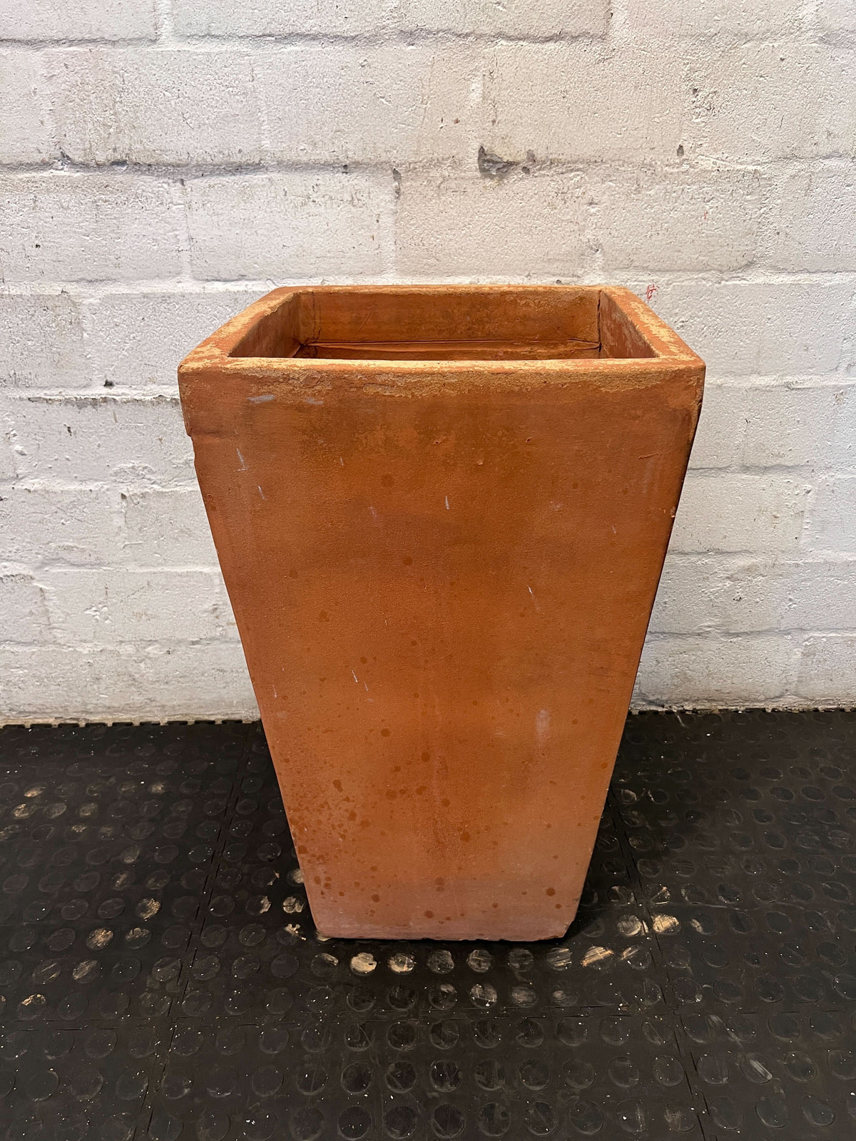 Planting  -Rustic Terracotta Trapezoid Planter Pot - Cracked - 2ndhandwarehouse.com