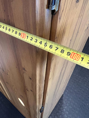 Waldrope -Charming Wooden Double Wardrobe with Ornate Top  - Fair used - 2ndhandwarehouse.com